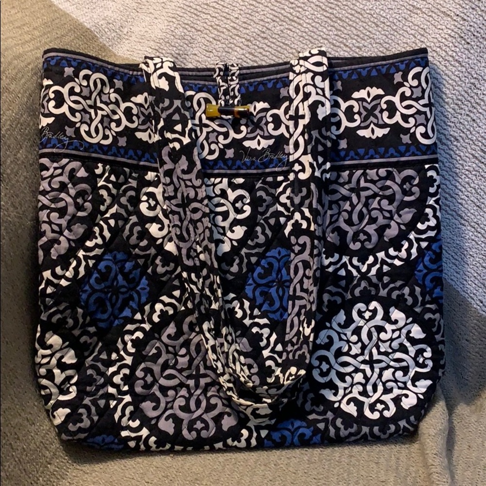 Vera Bradley Tote